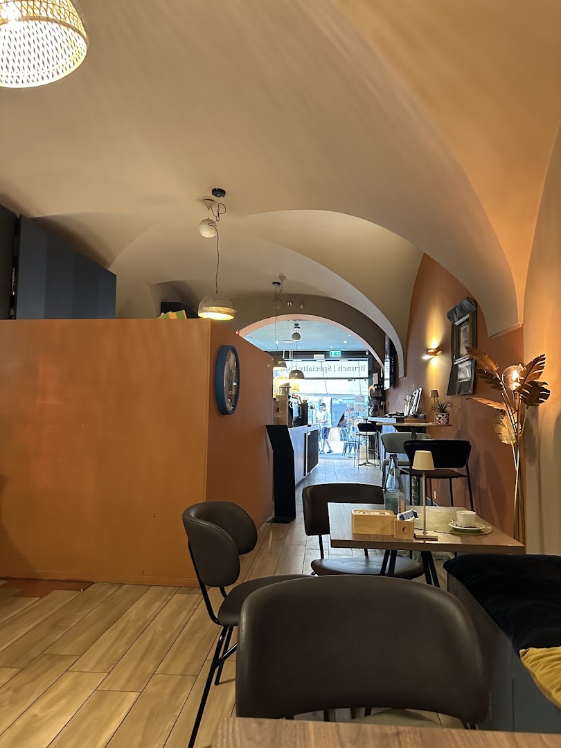Urban Brunch & Specialty Coffee