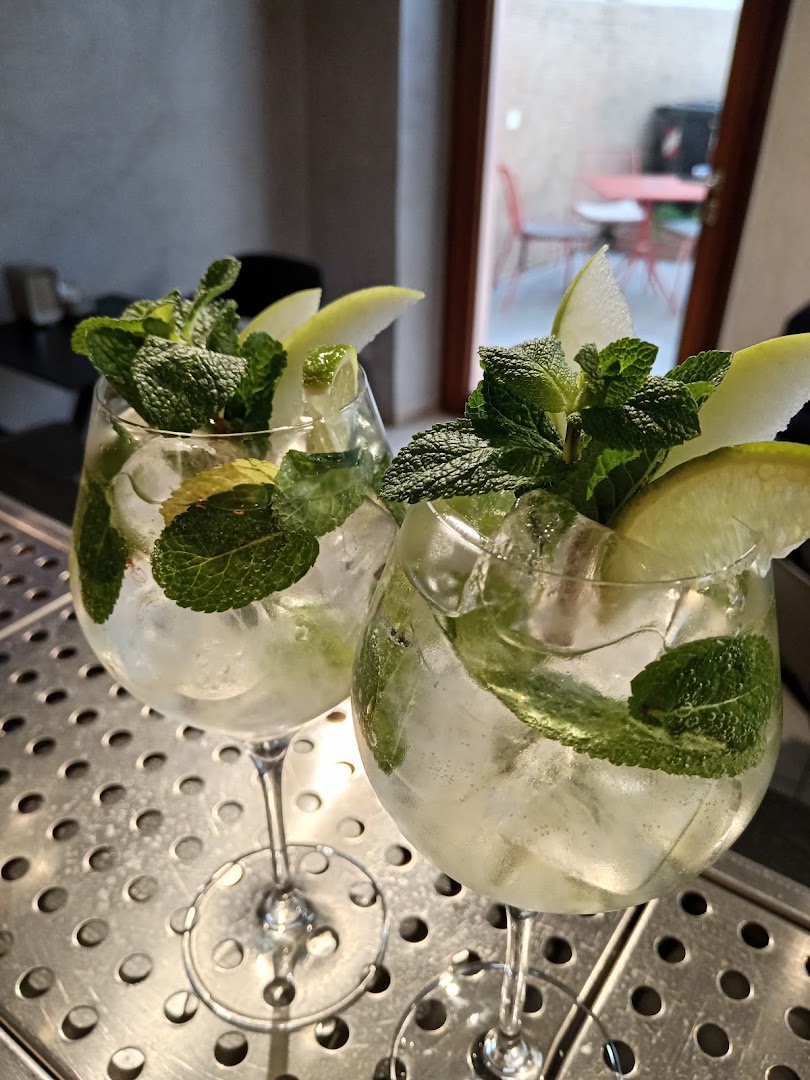 Uva Bar Dolianova