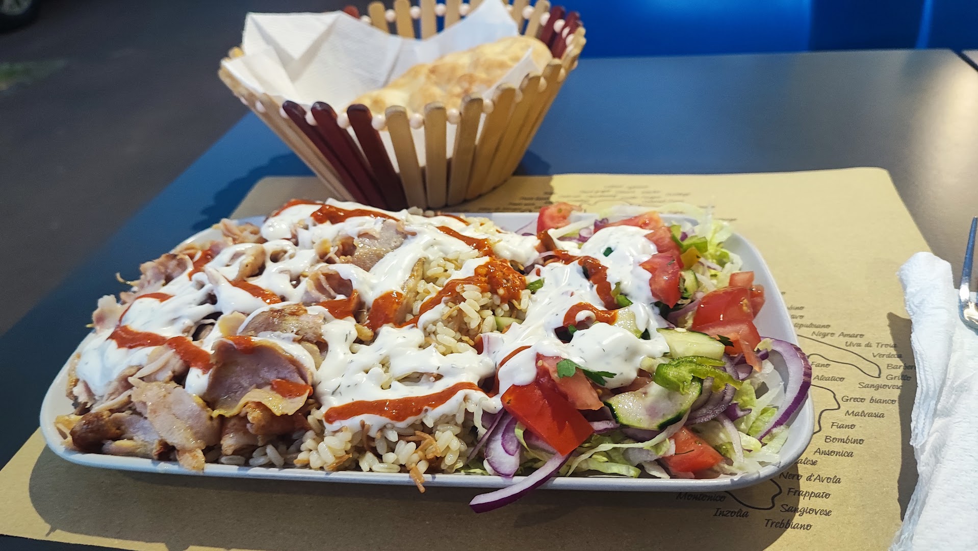 Uylas Kebap Center Turkish Kebap-Pizza