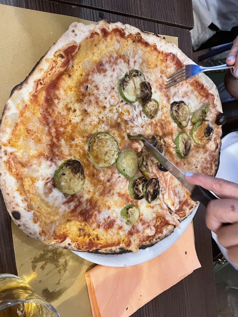 Vai Che Ce n'é Di Piu, Cagliari