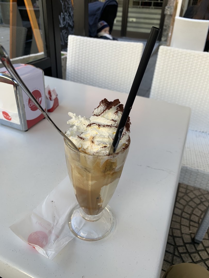 Vanilla coffee & more