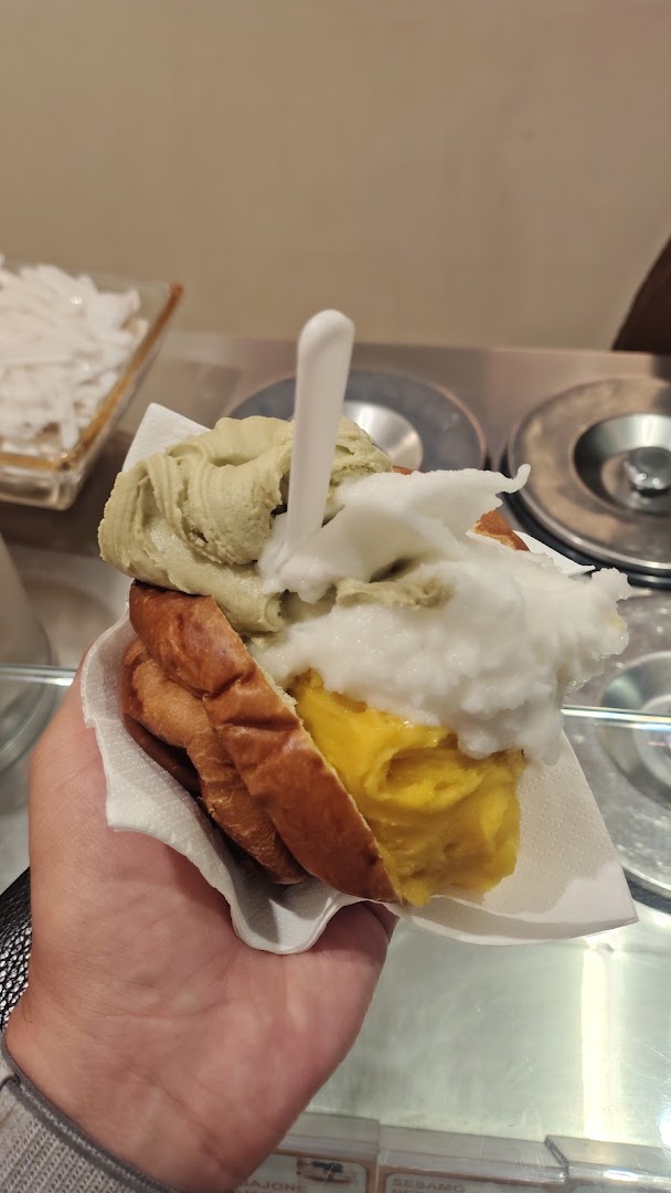 Vanilla - Creams & Fruits