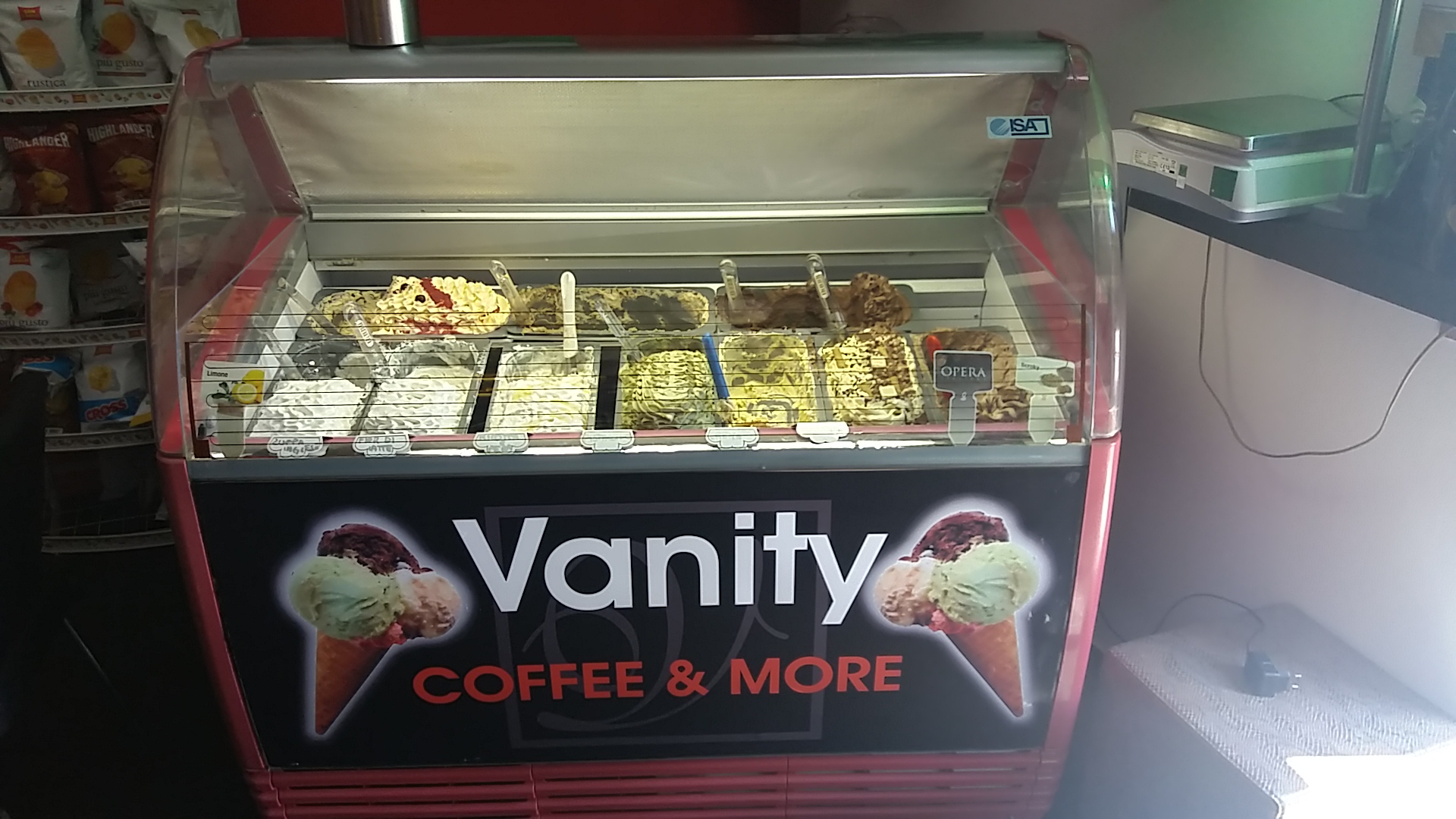 Vanity cofe&more