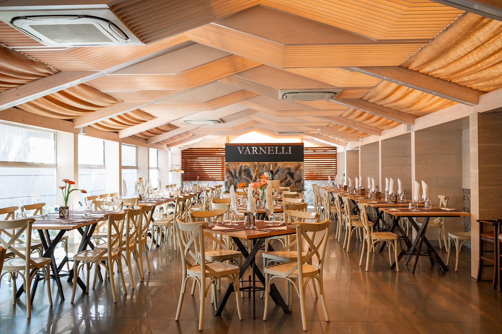 Varnelli Pizzeria Bistrot Ristorante