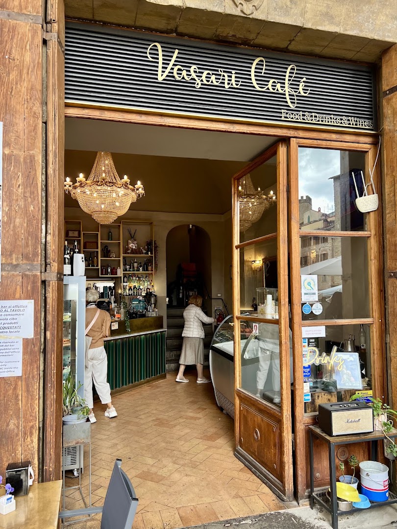 Vasari Cafe'
