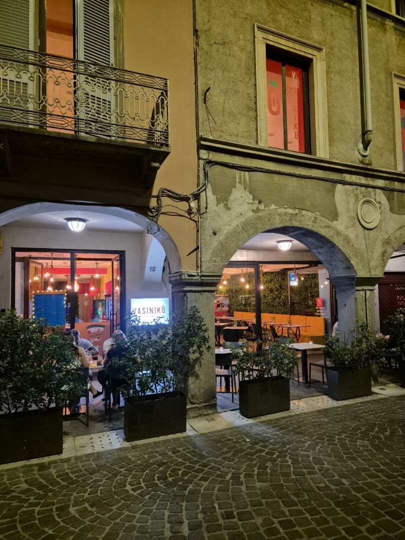 Vasinikò, Bergamo