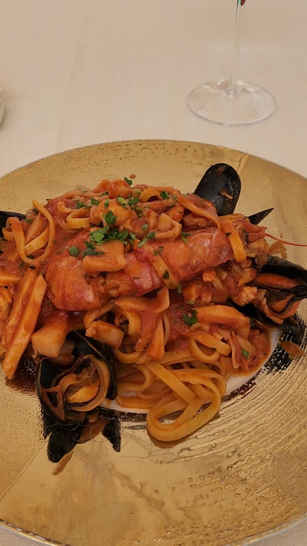 Vattani Elegant Italian Restaurant & Cocktail Bar