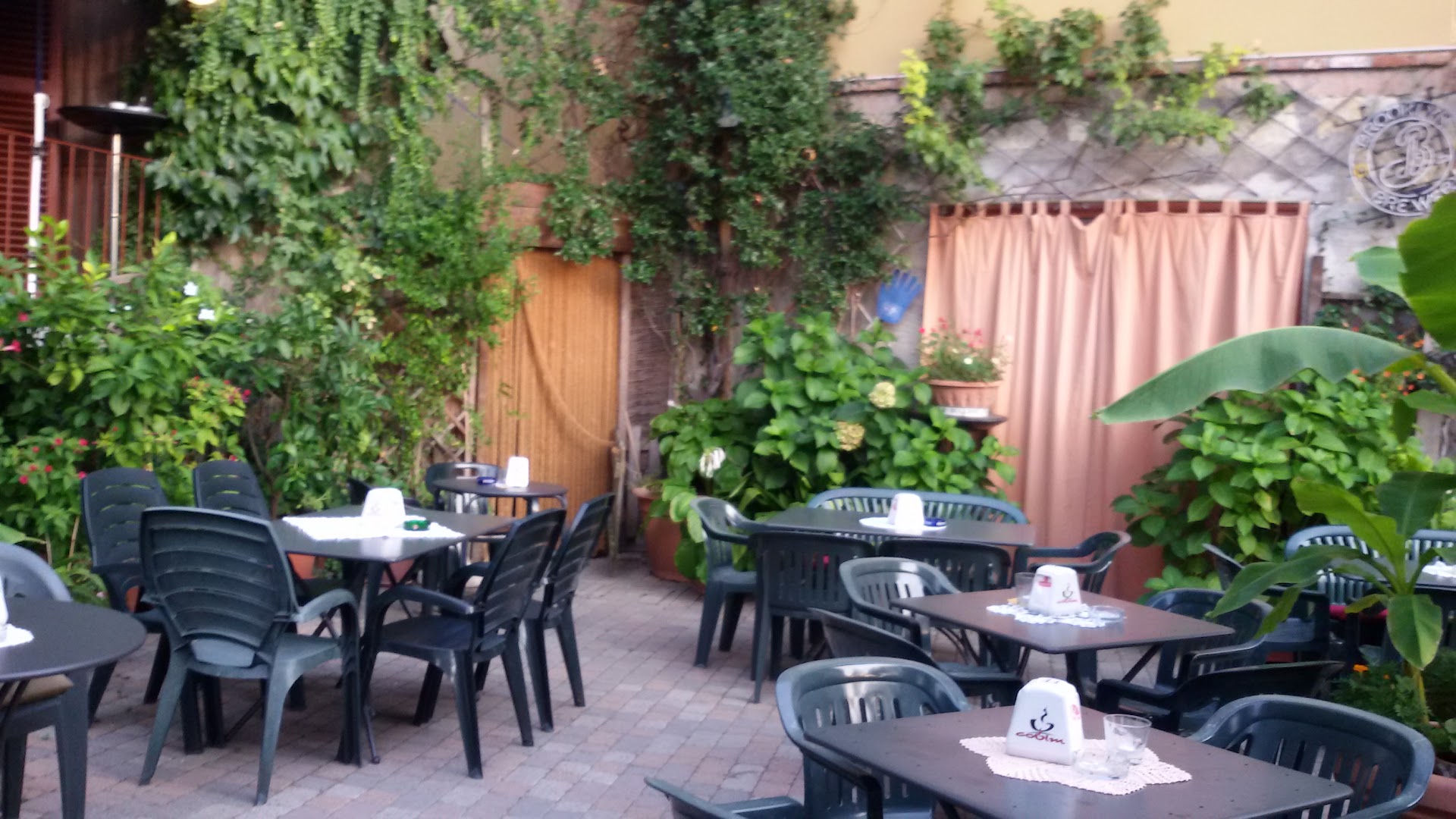 Vecchia Rocka Pub