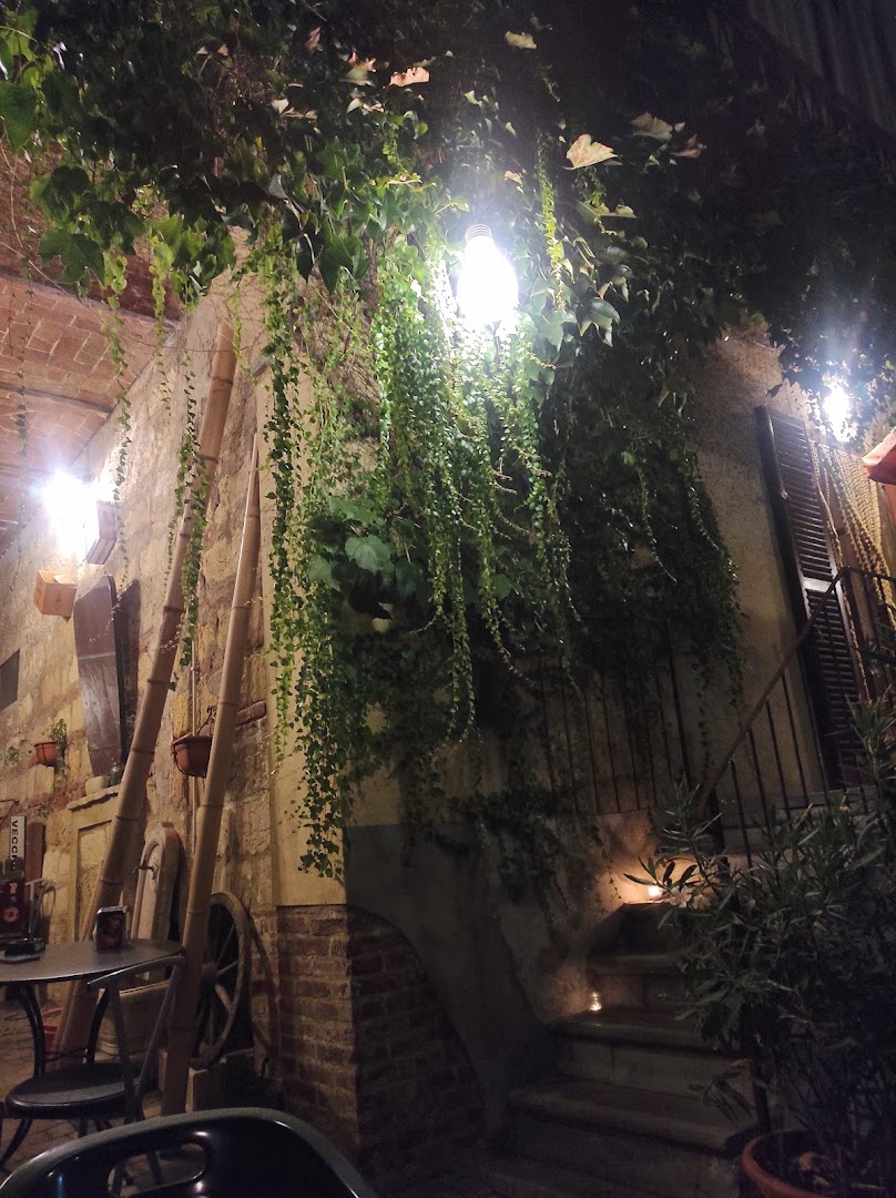 Vecchia Rocka Pub