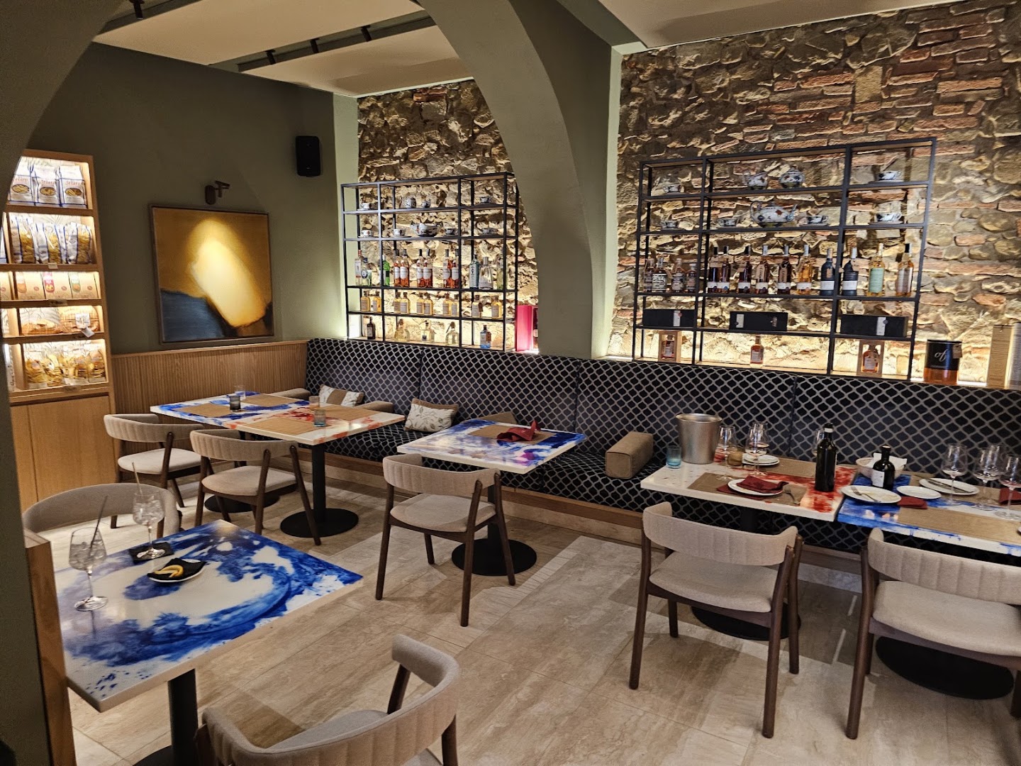 Vecchia Dispensa | Vini e cucina a Montemerano
