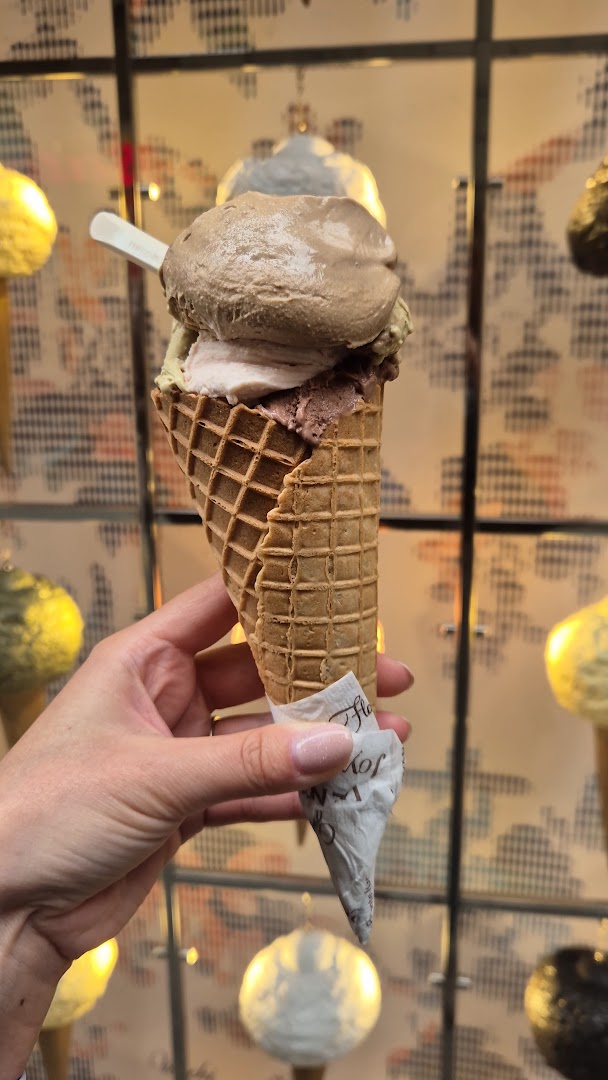 Venchi Cioccolato e Gelato, Siena Via di Città, Piazza del Campo, Siena