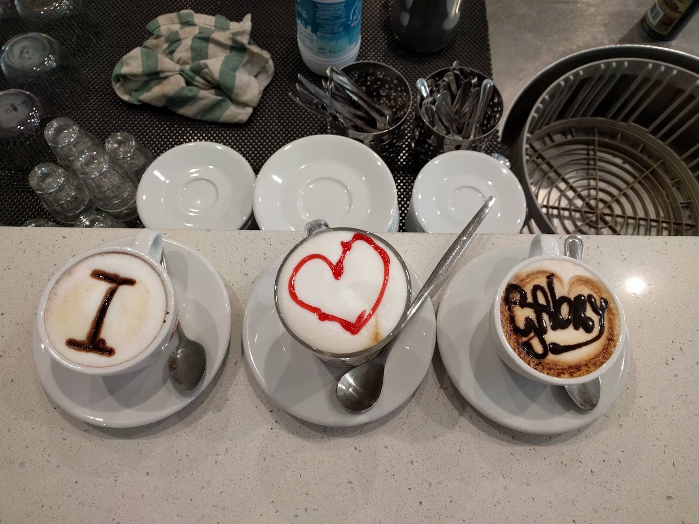 Versus Café