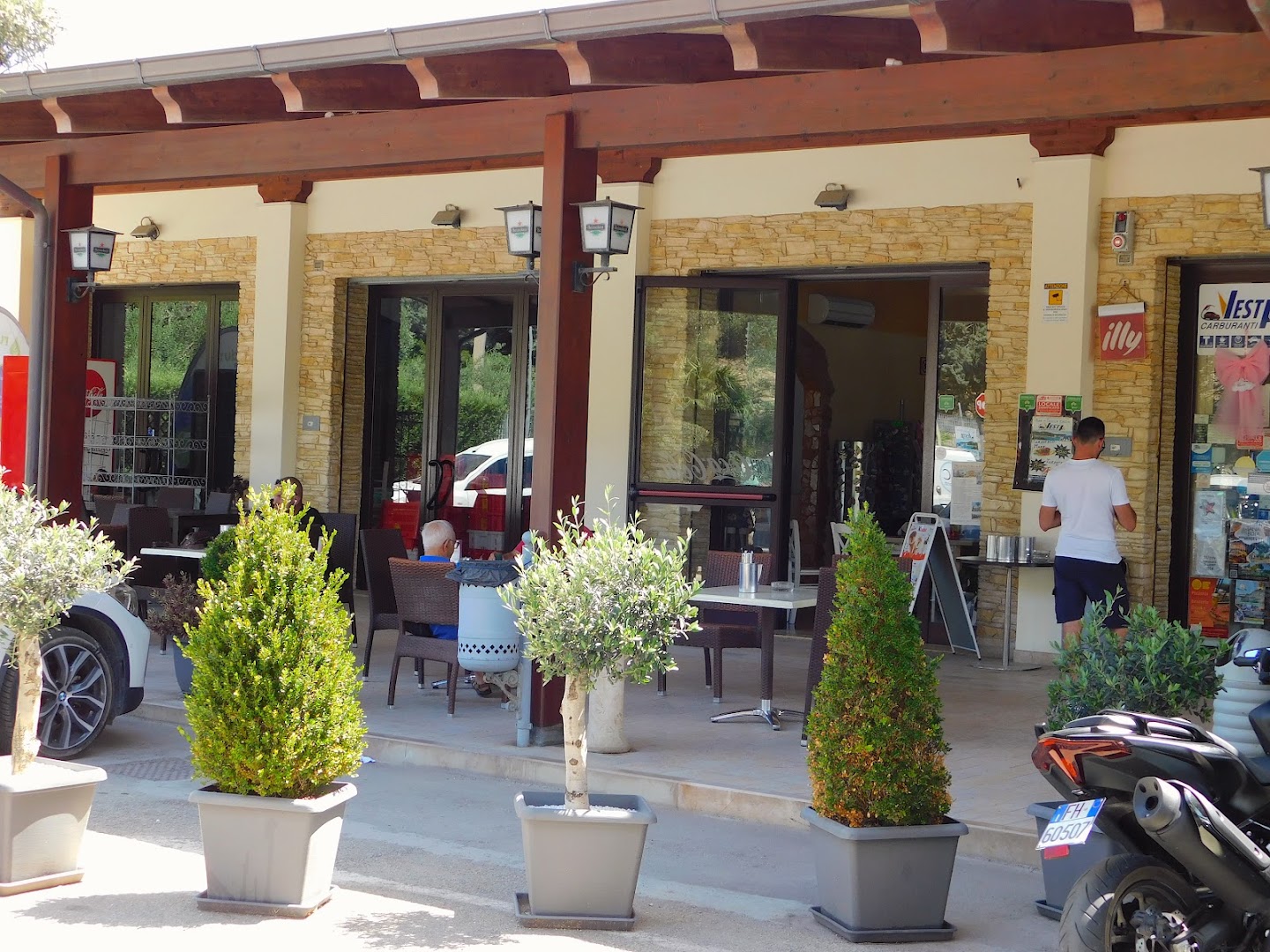 Vesta Food & Service • Vieste
