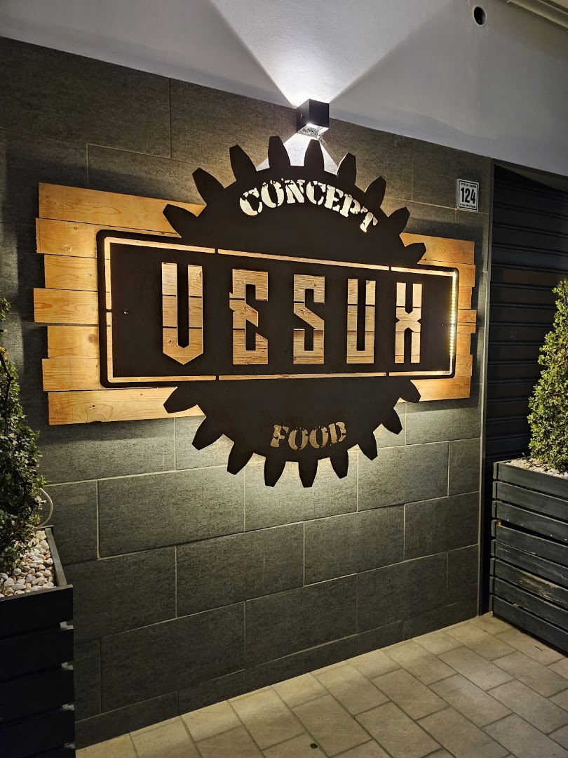 Vesux Concept Food