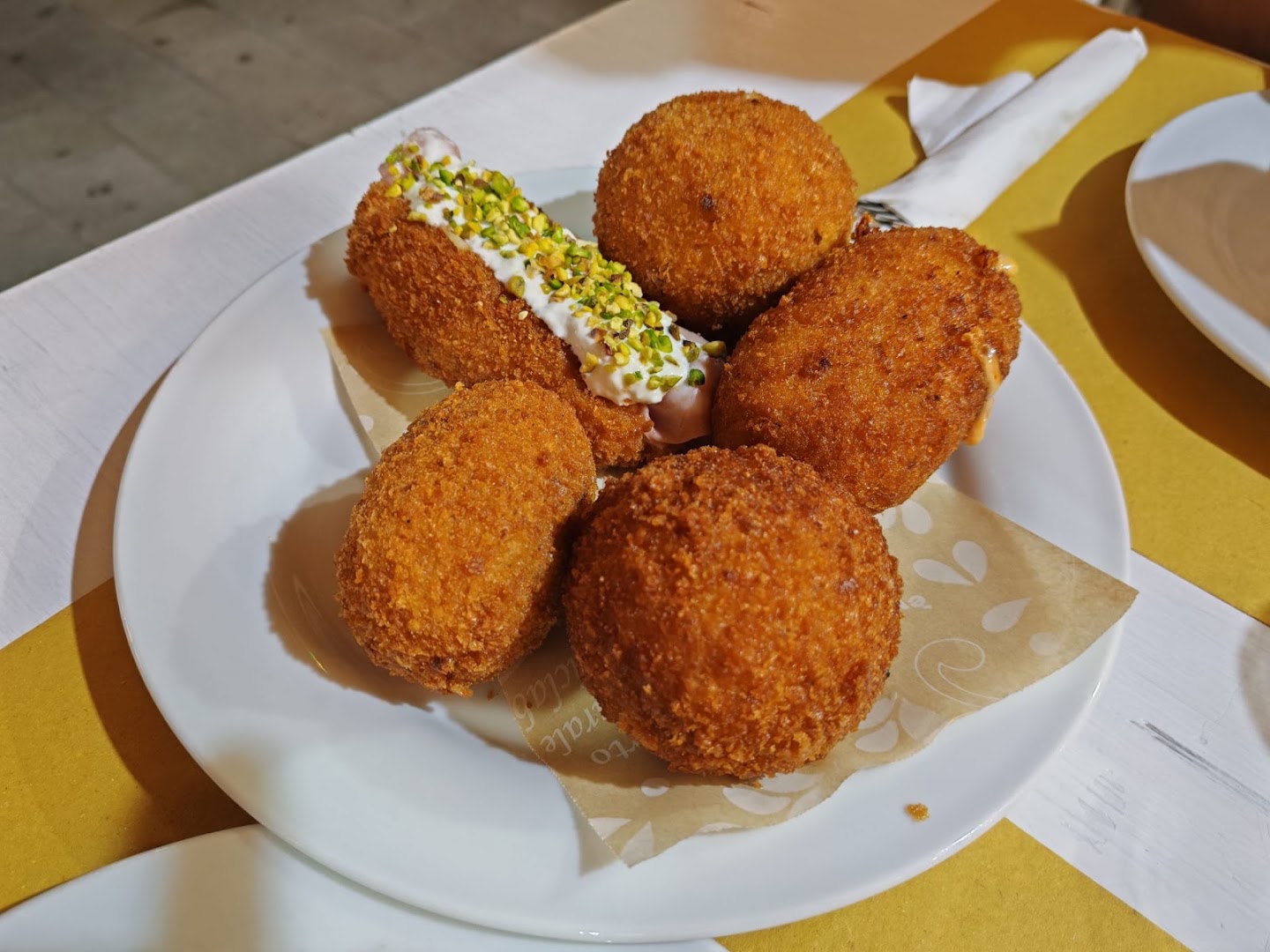 Via del Corso Pizzeria Rosticceria