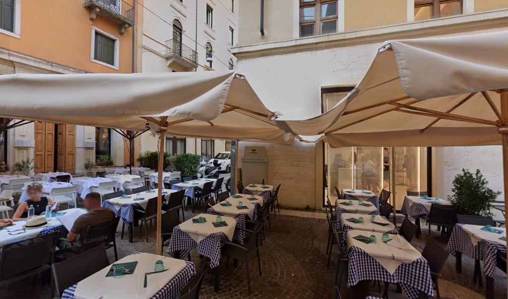 Via Mondo d'Oro, 4, Verona