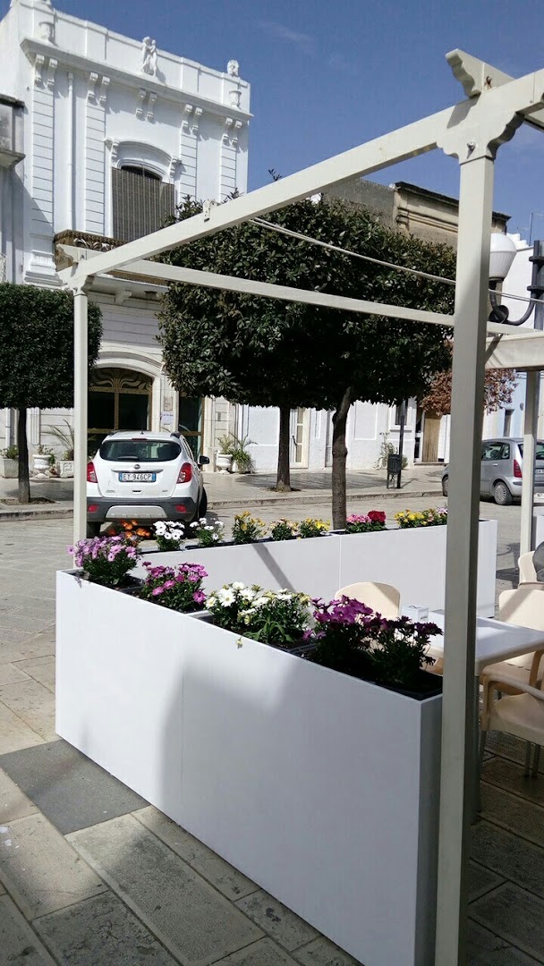 Via ROMA CAFE'