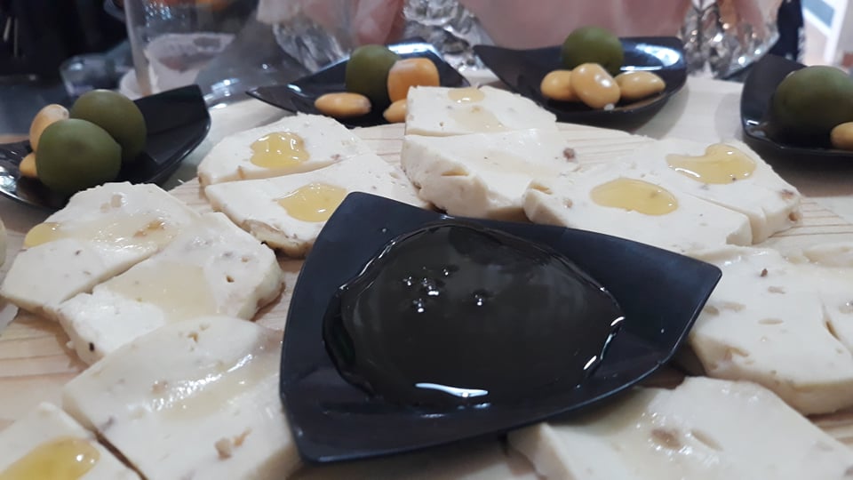 Via Roma Caffe Lounge Food&Drink
