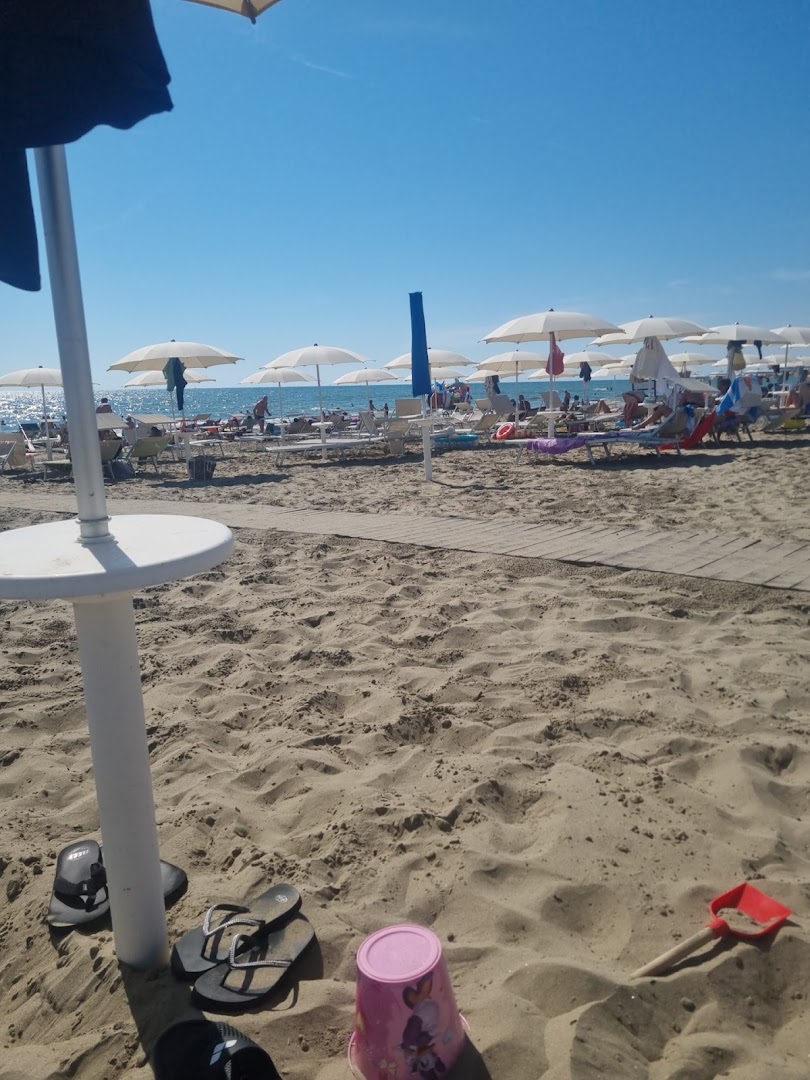 VIBE EMOTIONAL BEACH