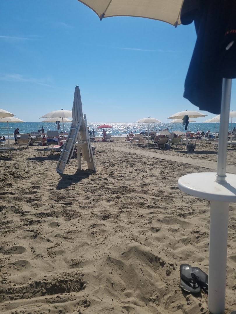 VIBE EMOTIONAL BEACH