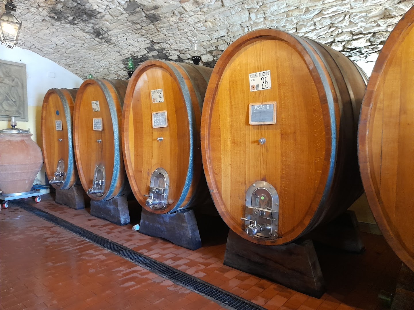 Vicchiomaggio - Wine Shop and Tasting Room