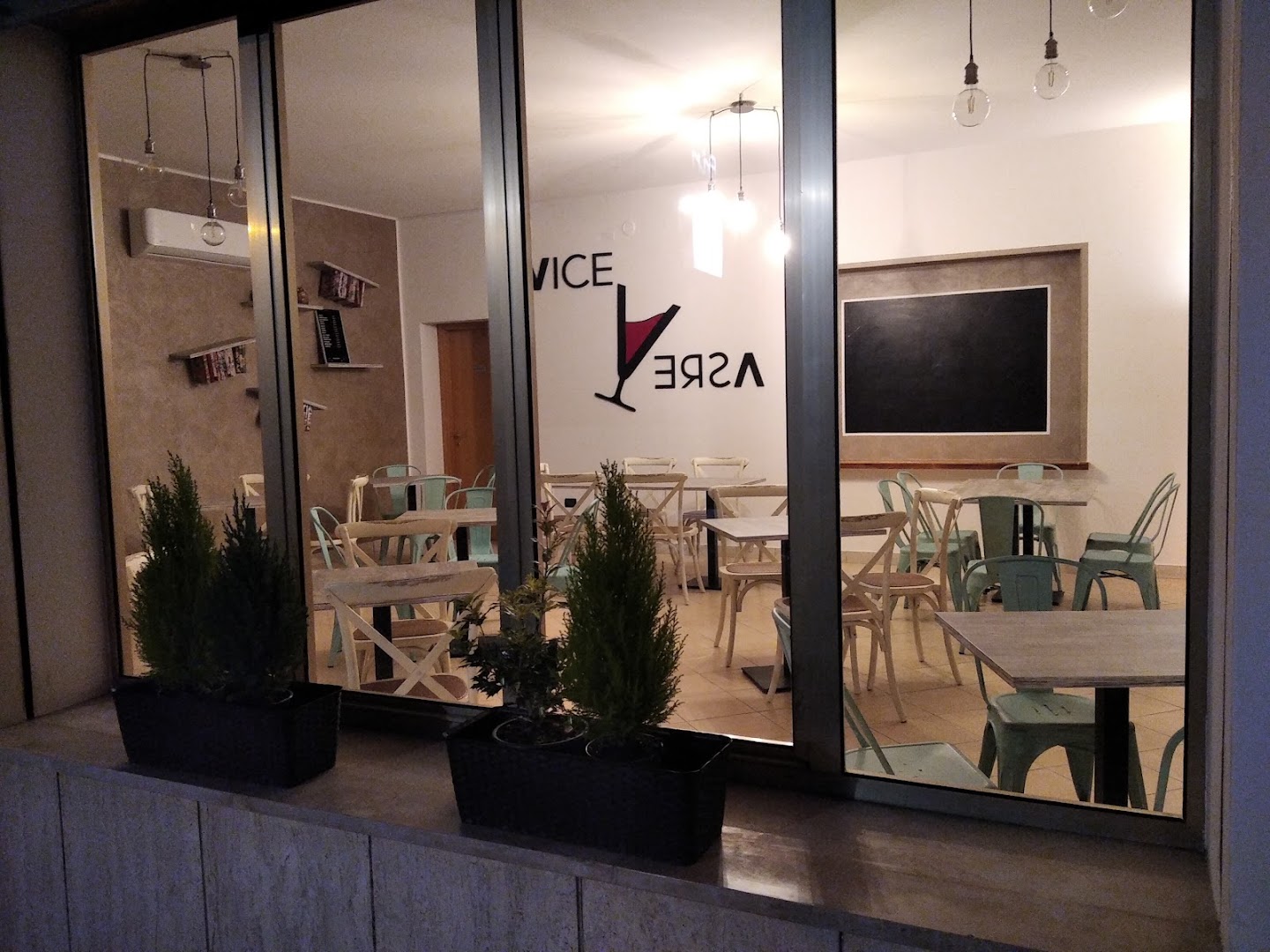 Viceversa Bar