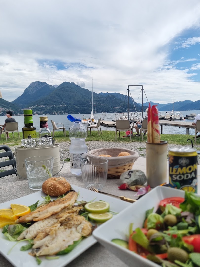 VICHY BEACH - Restaurant and beach lounge bar