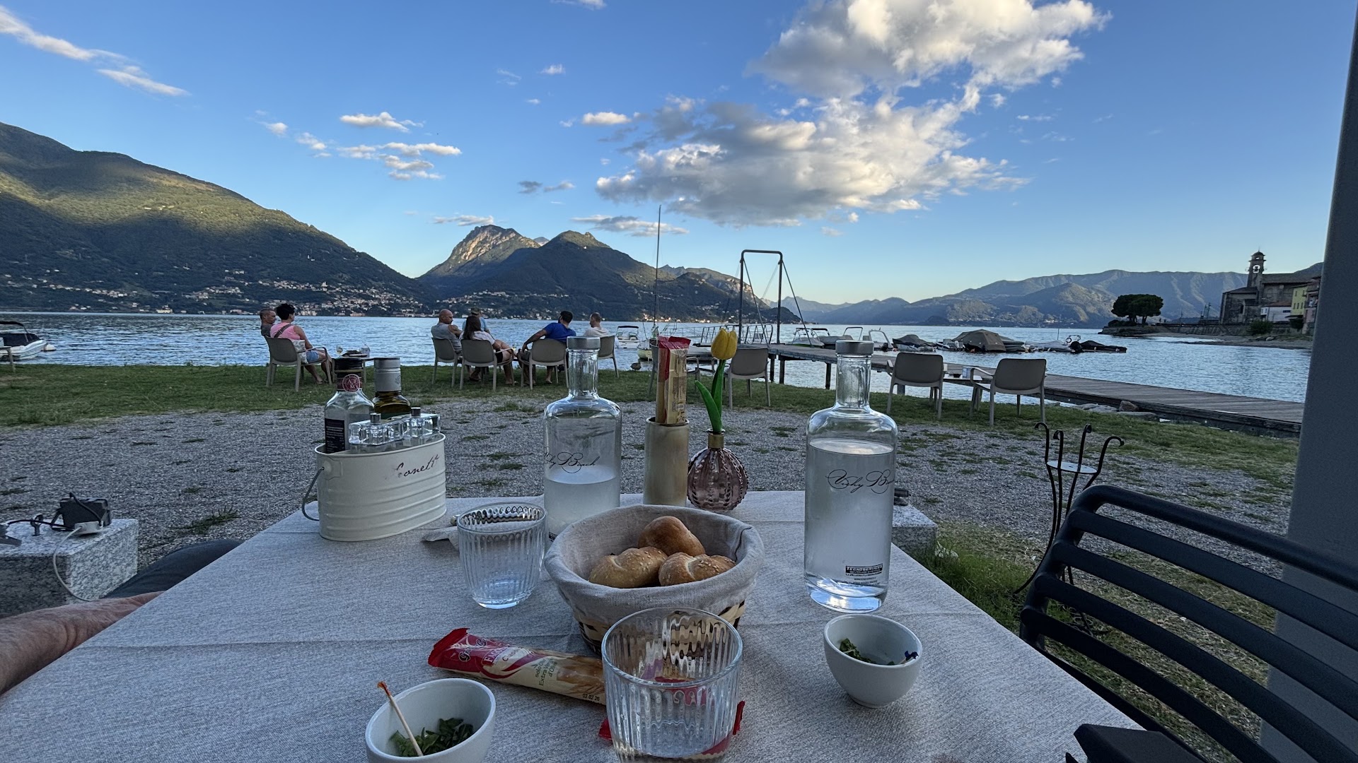 VICHY BEACH - Restaurant and beach lounge bar
