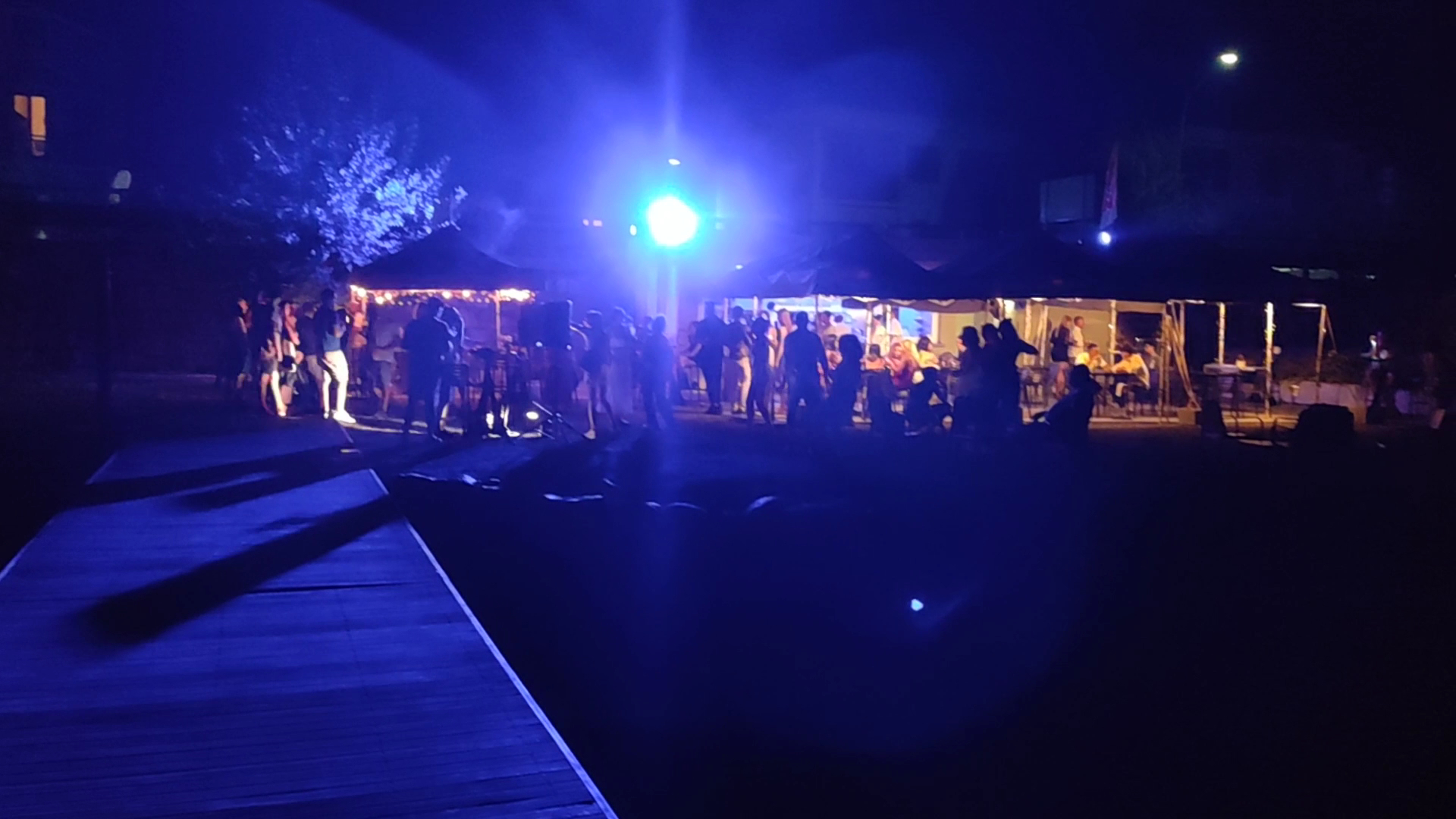 VICHY BEACH - Restaurant and beach lounge bar