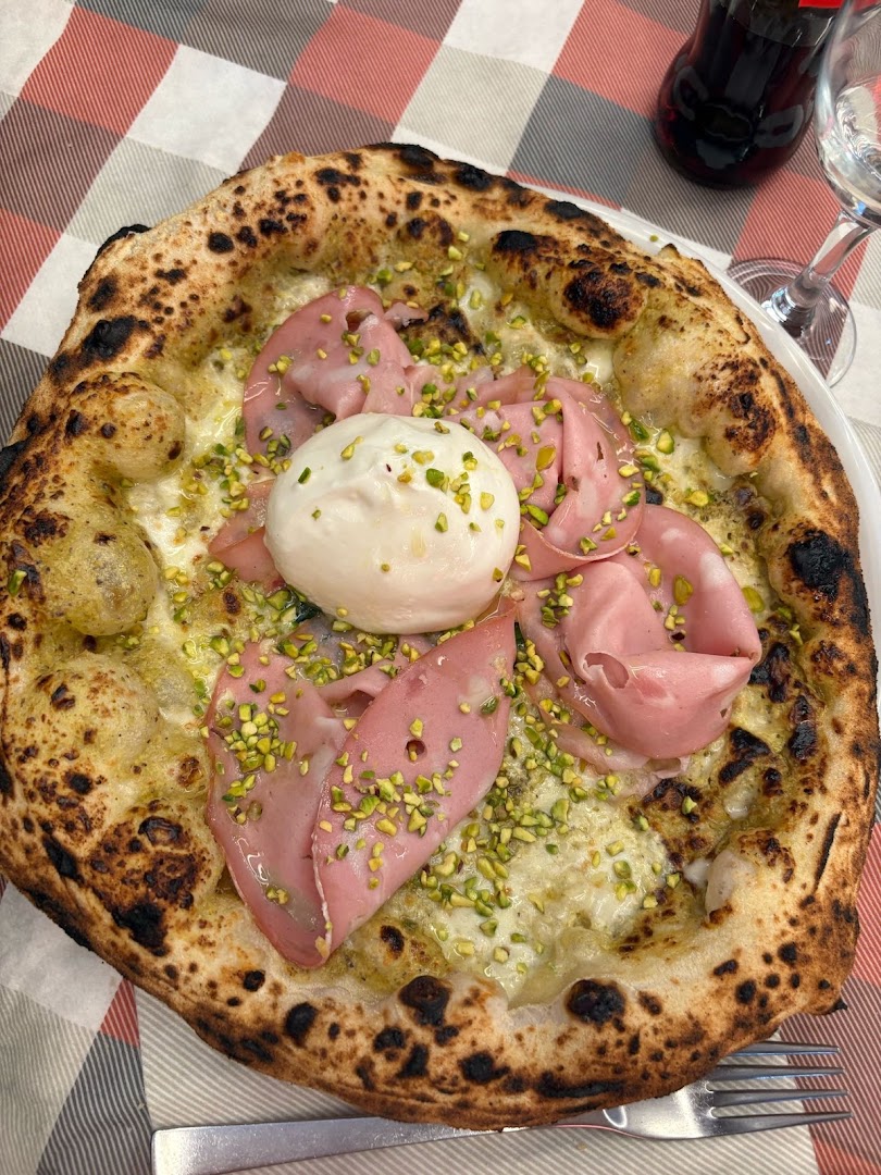 Vico Trattopizzeria