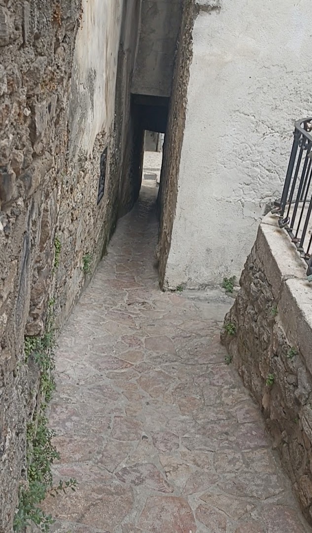 Vicolo del Bacio