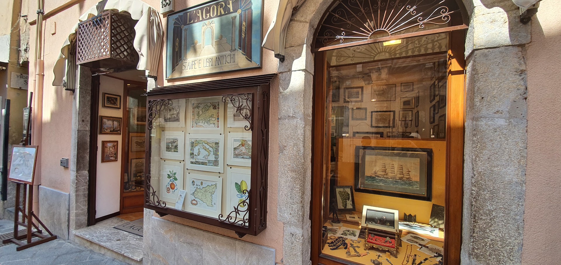 Vicolo Stretto