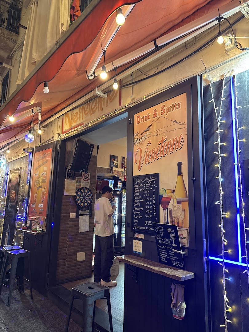 Vienetenne drink&Spritz, Napoli