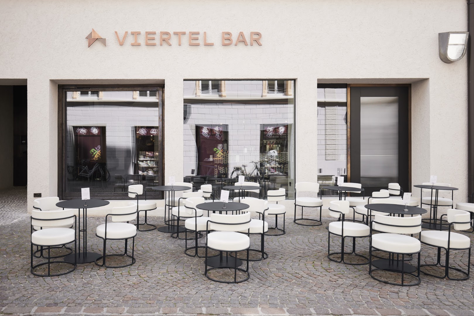 Viertel Bar