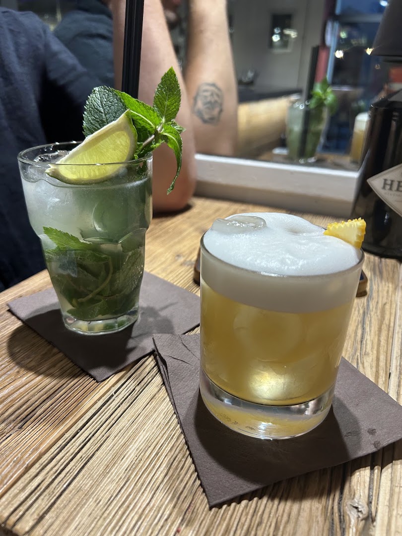 Viktoria Bistrot & Lounge e Wine Bar