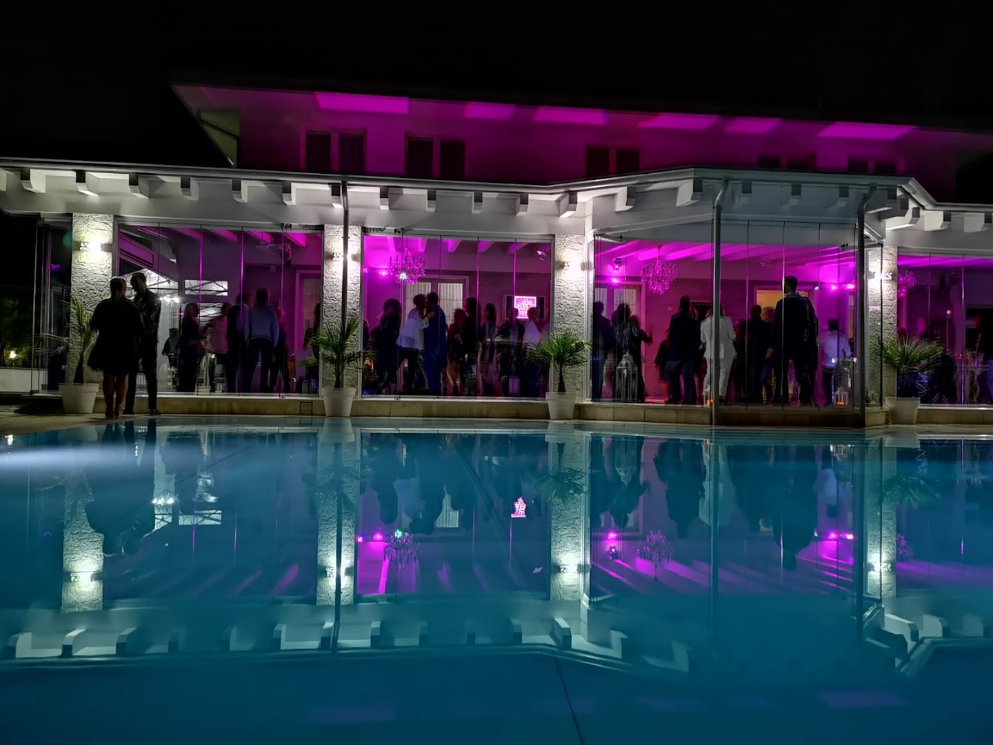 VILLA ANNA - EVENTI-MATRIMONI-CERIMONIE