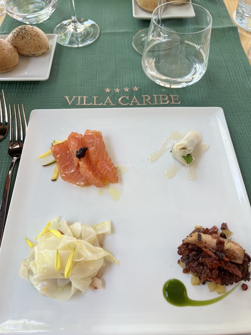 Villa Caribe Restaurant, Resort & Spa