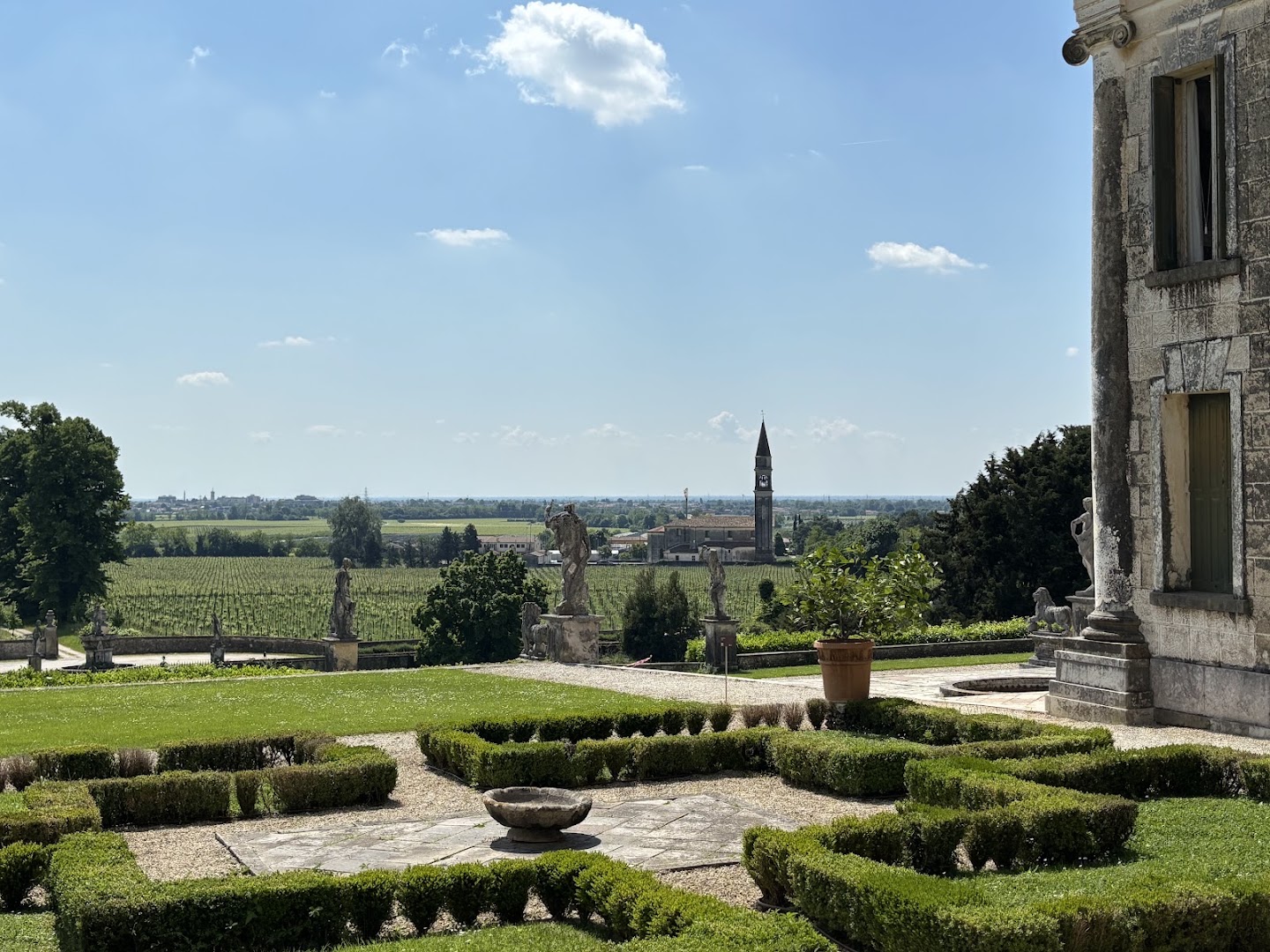Villa di Maser, Maser