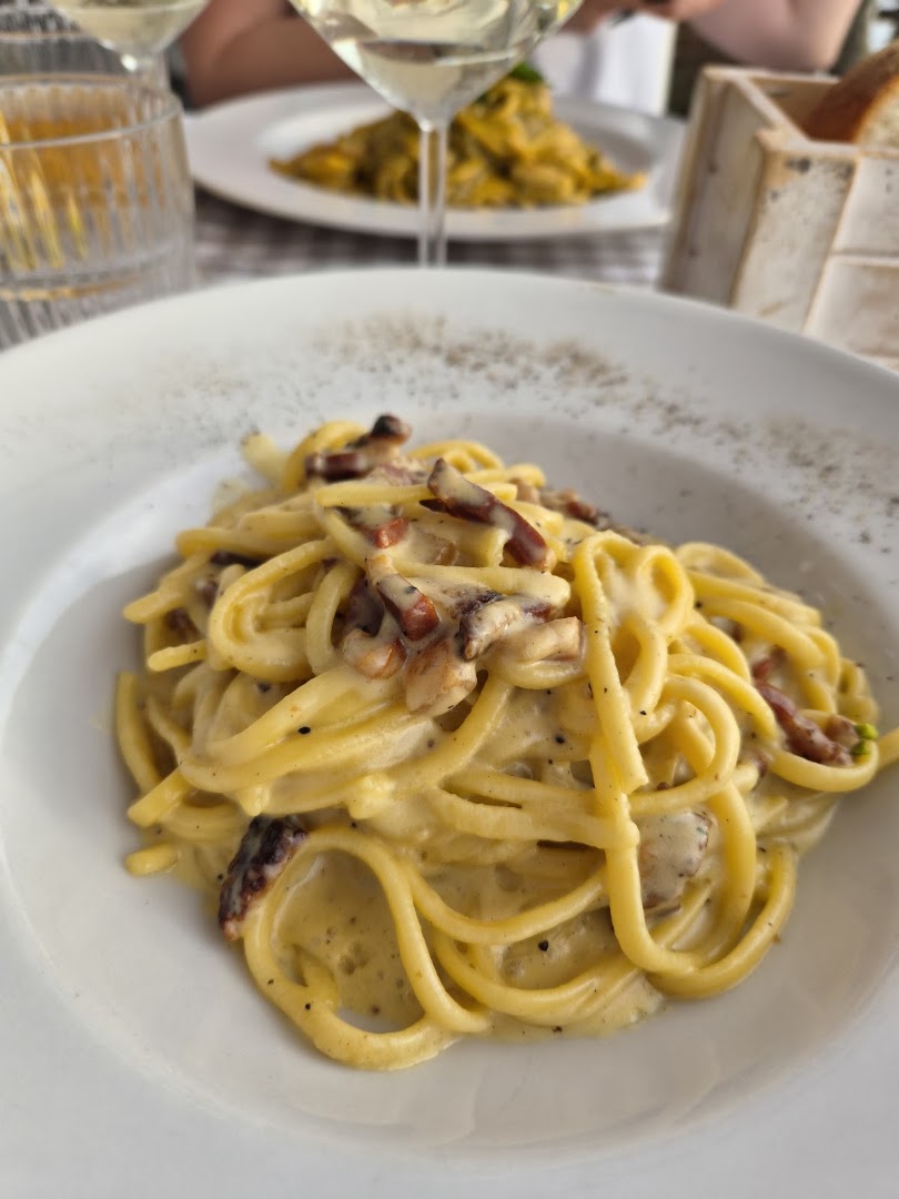 Villa Pioppi Restaurant & Pizzeria
