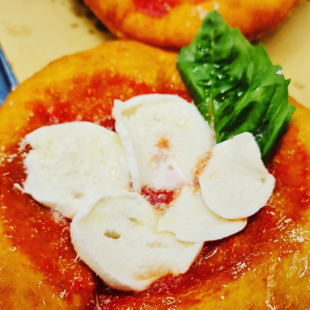 Villa Pizza & Villa Green