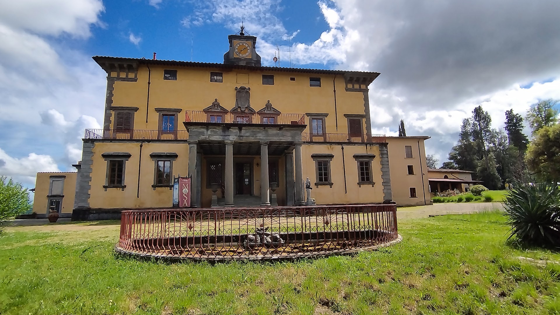 Villa Vrindavana