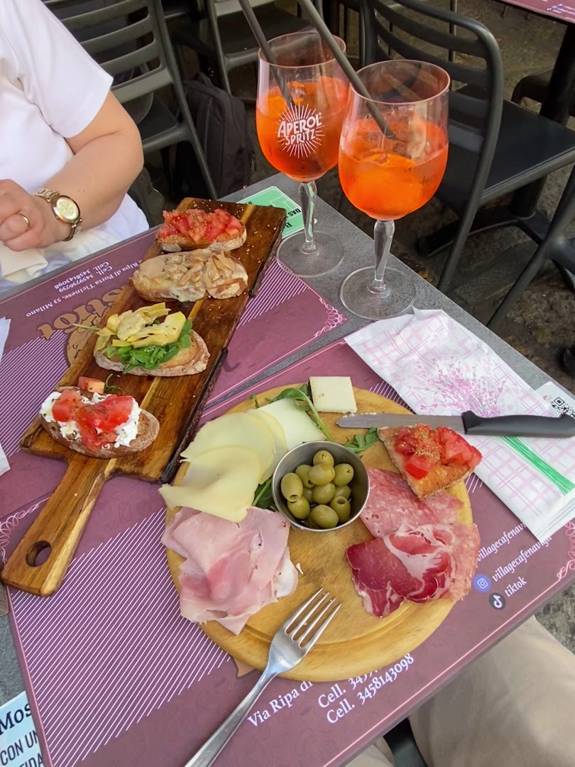 Village Cafè