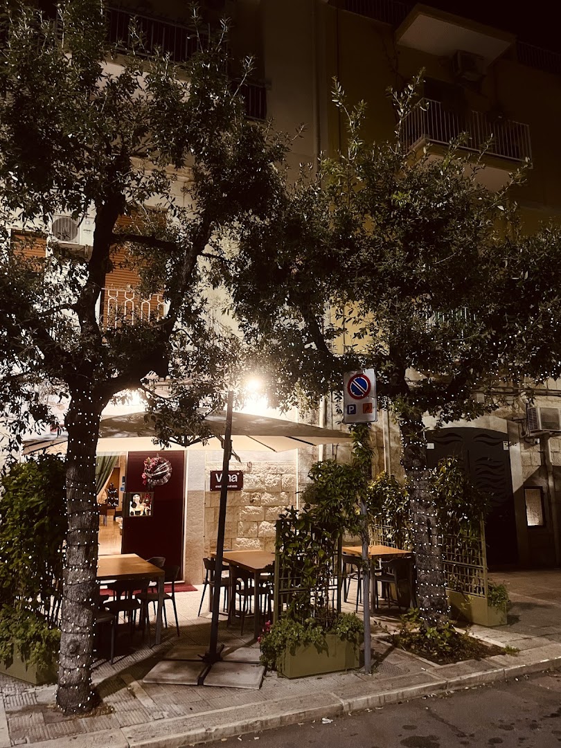 Vinà Enoteca e Vineria