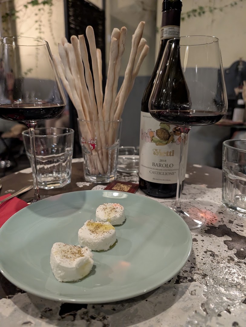 Vinarium Enoteca