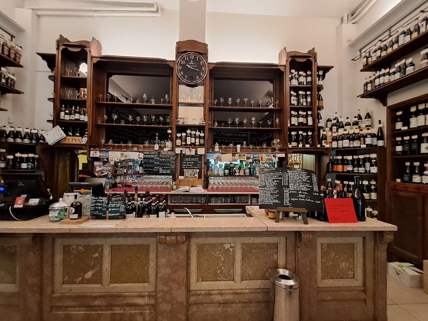Vinarium Enoteca