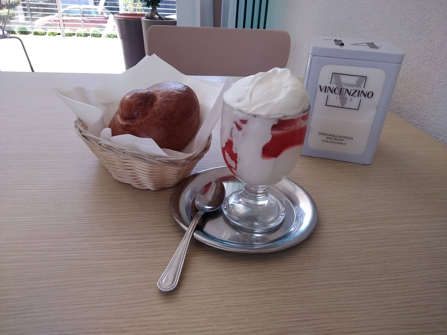 Vincenzino - Pasticceria Gelateria Tavola Calda Bar