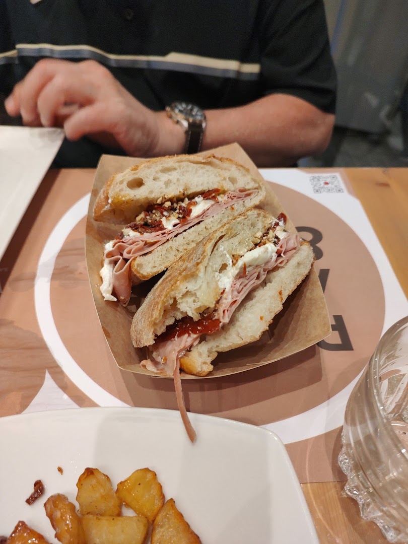 Vincotto Salumeria con Cucina - Cucina Gourmet - Cucina Tipica Pugliese - Bari