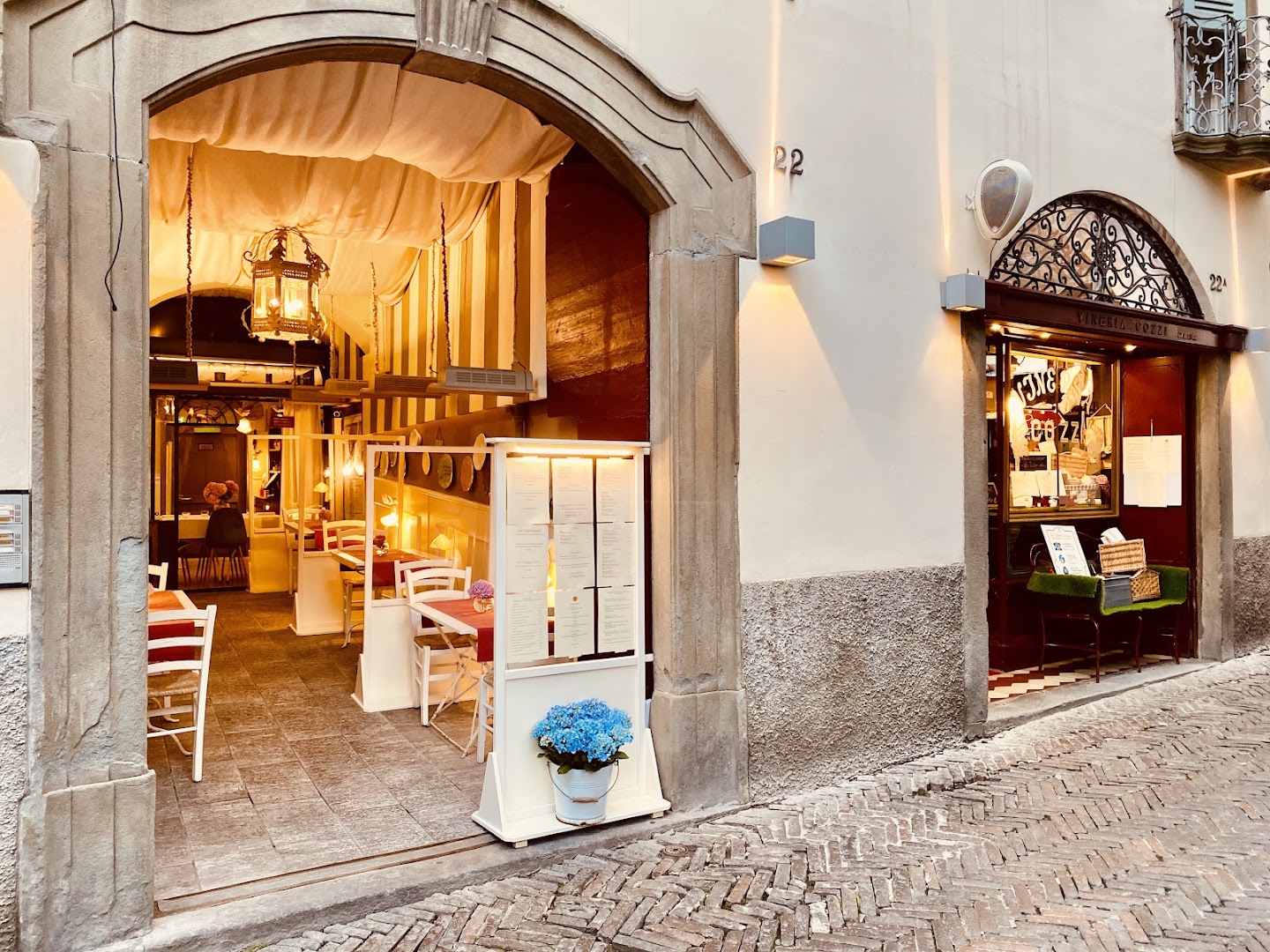 Vineria Cozzi, Bergamo