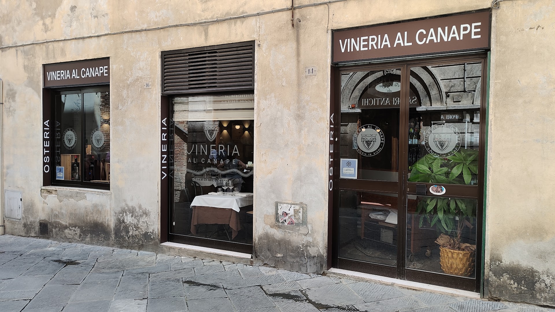 Vineria al Canape Siena