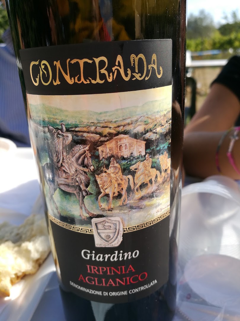 Vini Contrada